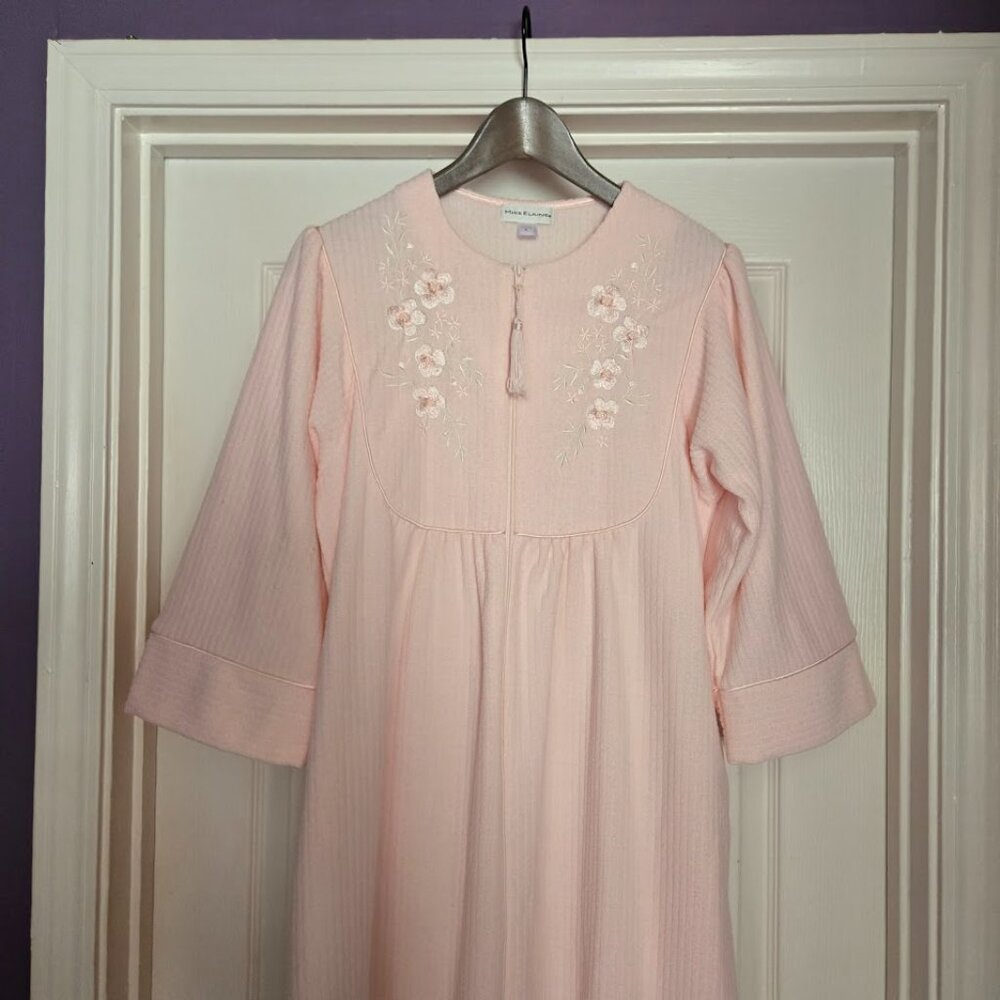 Miss Elaine Pink Embroidered Zip Front‎ Robe